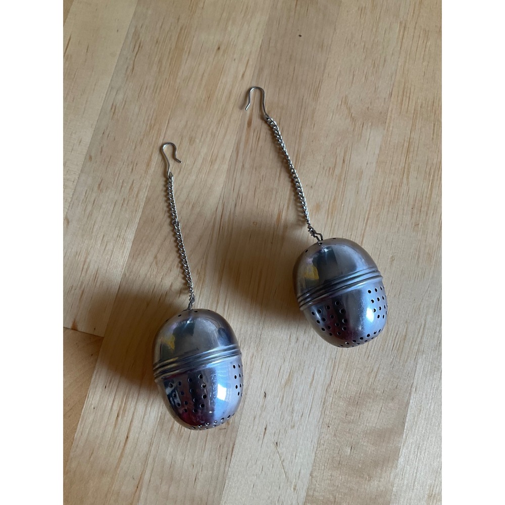 Stainless Steel Egg Shaped Loose Leaf Tea Infuser Set of 2 with Chain and Hook